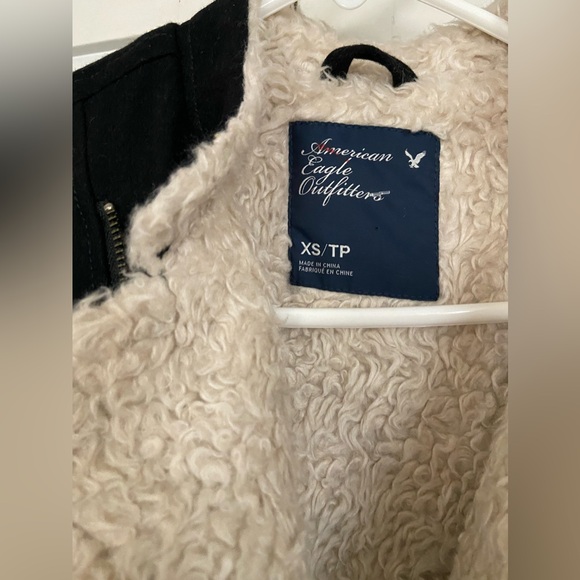 American eagle Faux Fur wool lined black jacket zip up jacket size XS - Picture 2 of 7